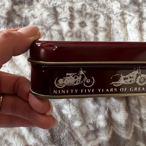 Harley Davidson 95th Anniversary Christmas ornament. - Picture 5 of 5